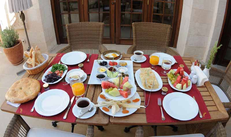 Shmayaa Hotel